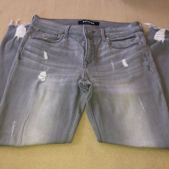 EXPRESS Gray Ripped Jeans - Picture 3 of 4